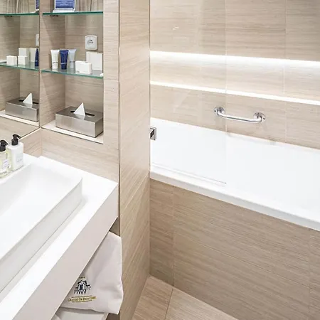 Hraniční Zámeček Hotel 4*