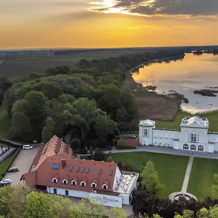 Hranicni Zamecek 4* Глоговец