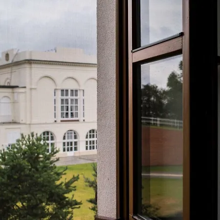 Hranicni Zamecek 4* 赫洛霍韦茨